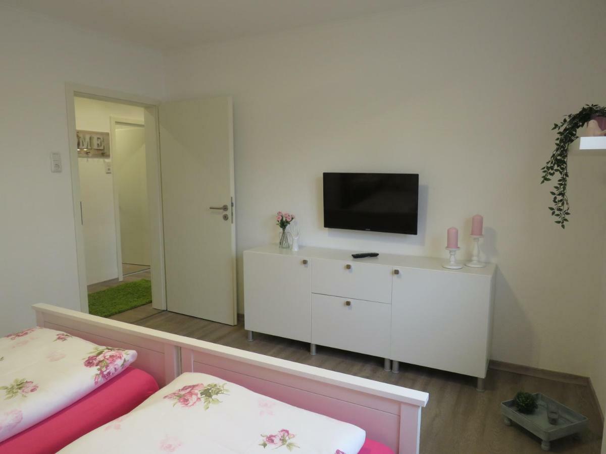 Daisys Ferienwohnung 68 فيلهلمسهافن المظهر الخارجي الصورة